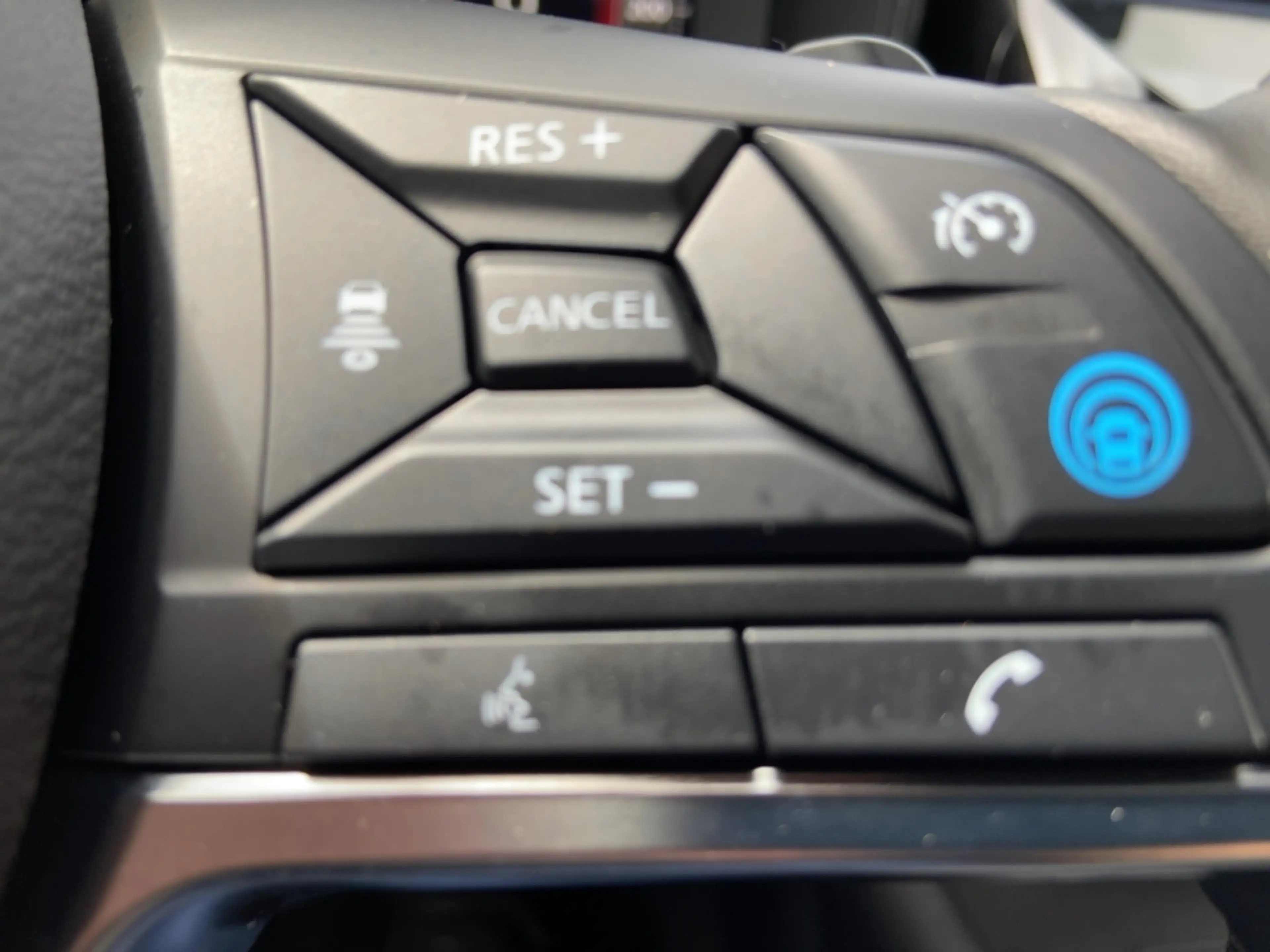 Nissan Juke TEKNA 114PS Automatik Winter/360°/Carplay/Navi — photo 13