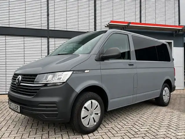 Volkswagen T6 Kombi T6.1 Kombi 2.0 TDI DSG 8 Sitzer