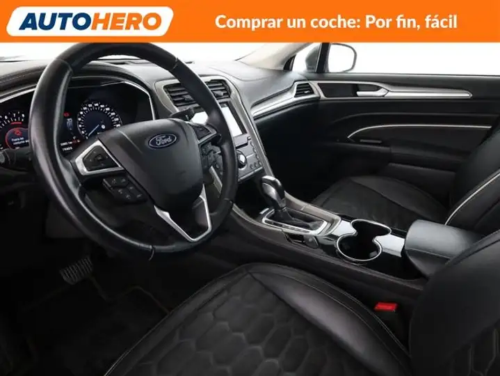 Ford Mondeo 2018, foto 12