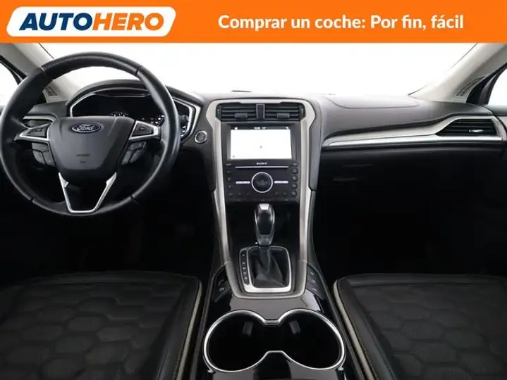 Ford Mondeo 2018, foto 13