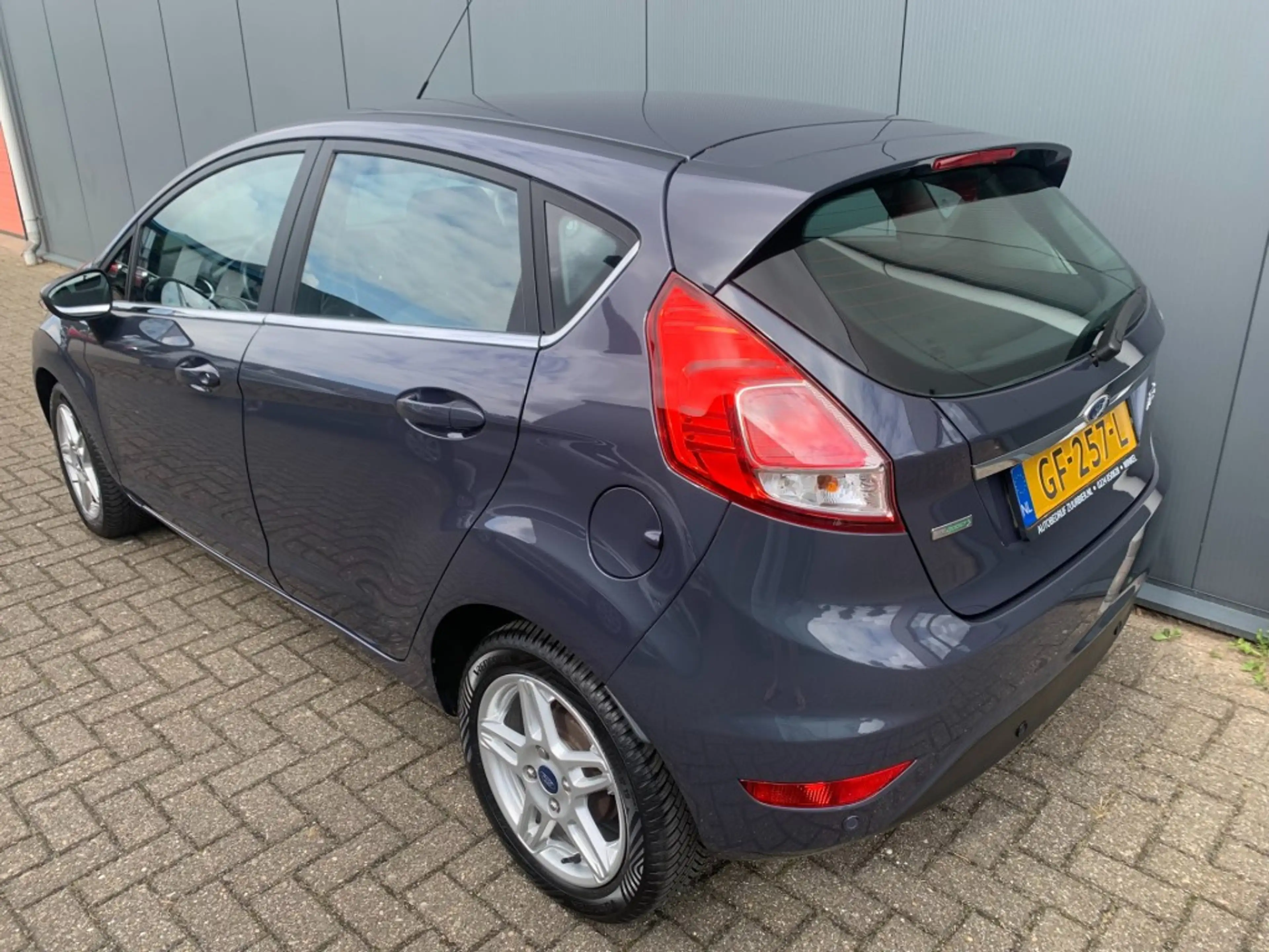 Ford Fiesta 1.0 EcoBoost Titanium met nw. distributie! — photo 5