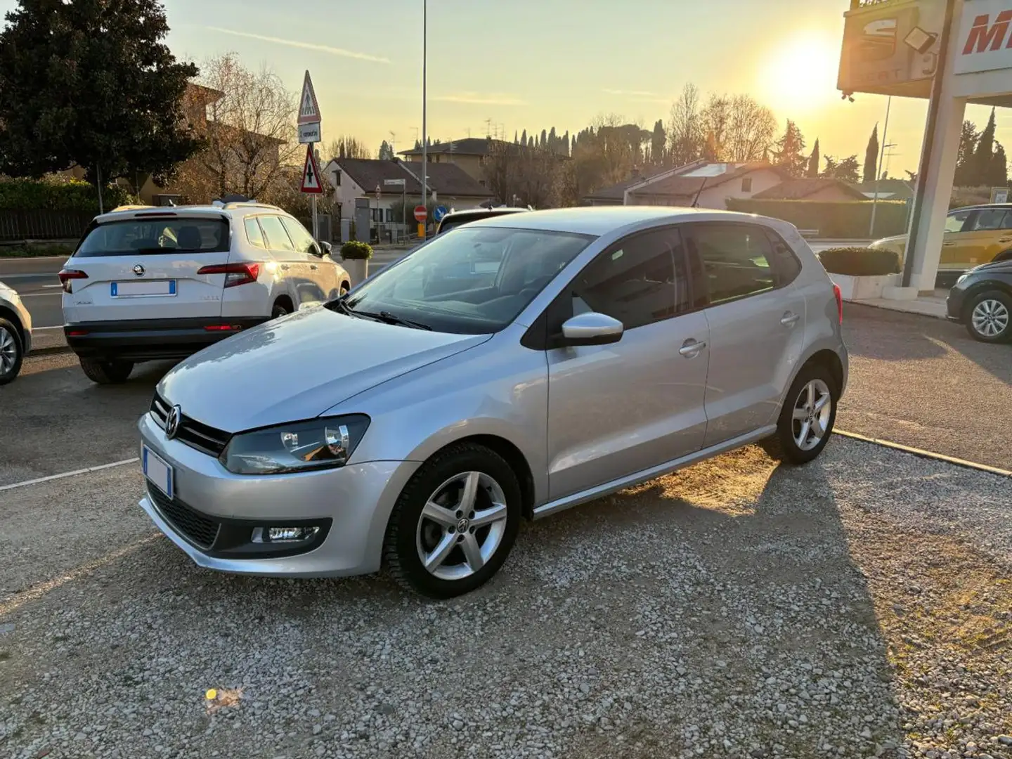 Volkswagen Polo 1.6 TDI 90CV DPF 5 porte Highline NEOPATENTATI Argent - 1