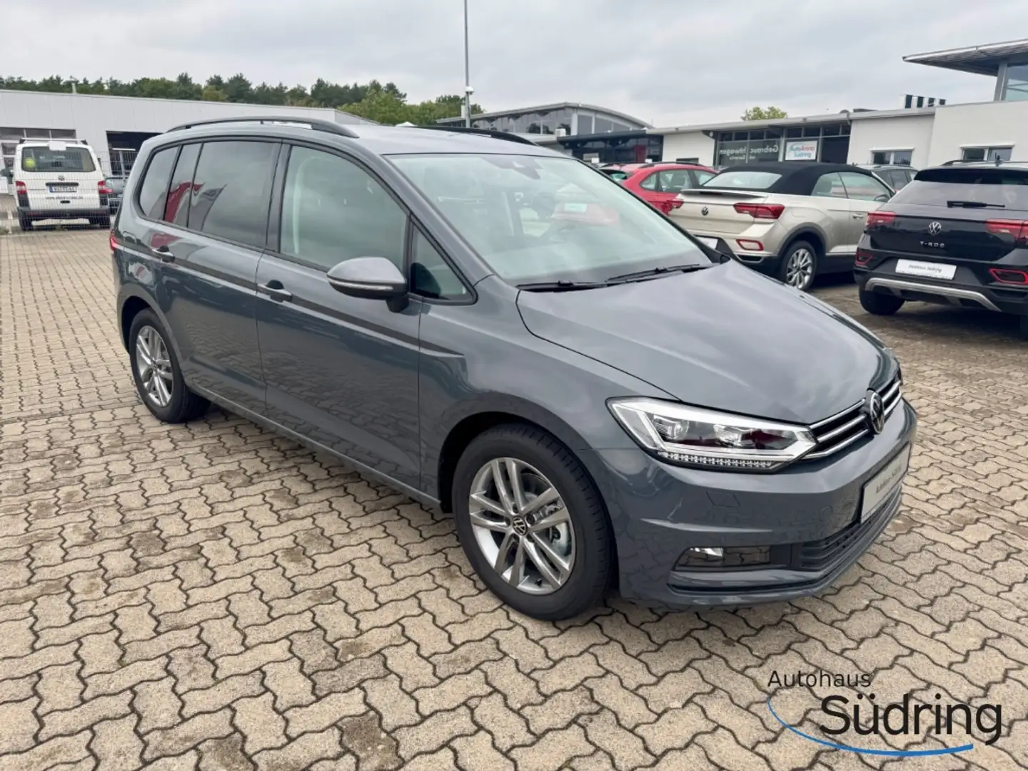 Volkswagen Touran 1,5 TSI Comfortline DSG Navi LED ACC Rfk. Grau - 2