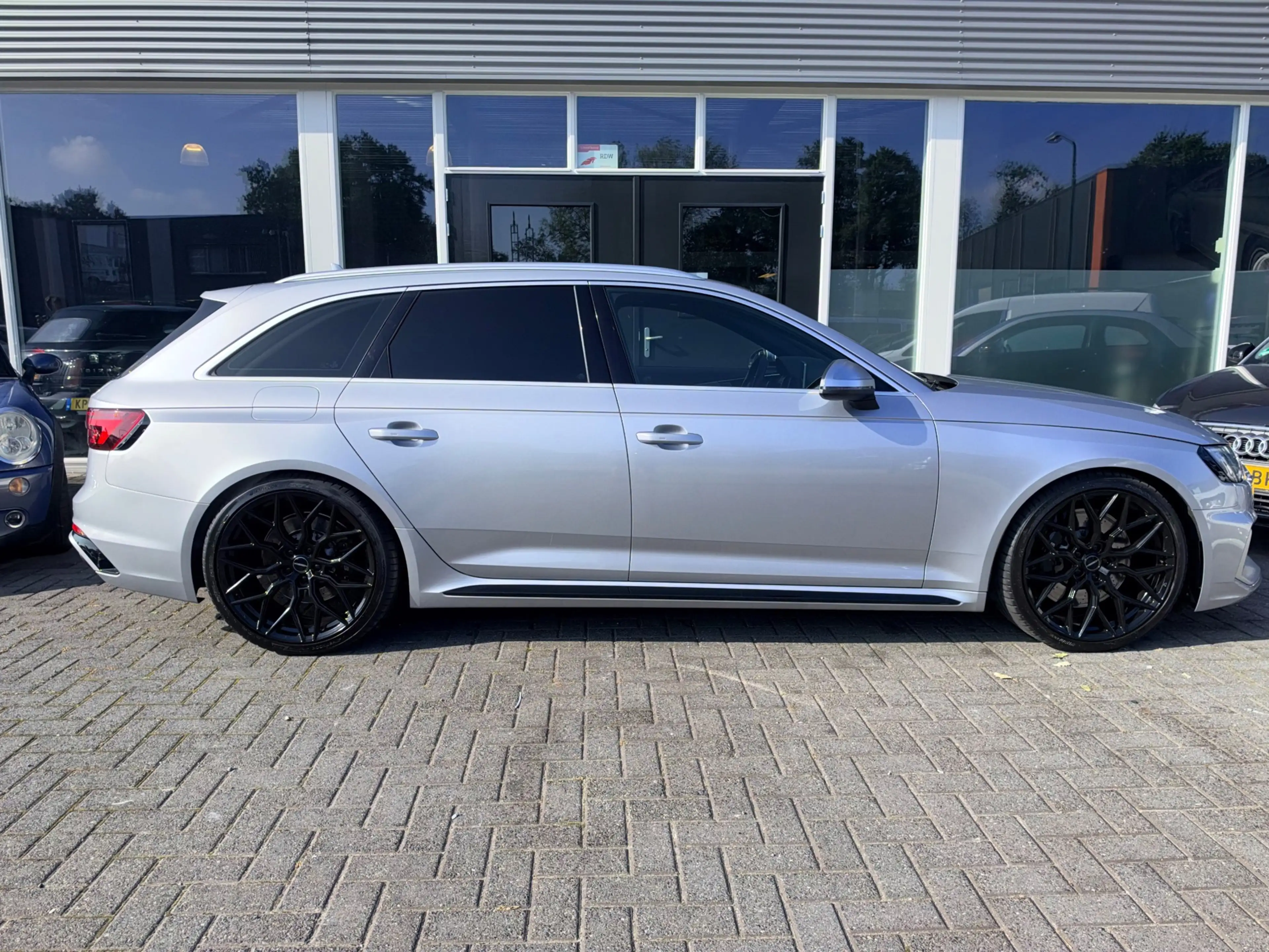 Audi RS4 2.9 TFSI RS4 quattro|Pano|Bang&Olufson|Matrix Led| — photo 2