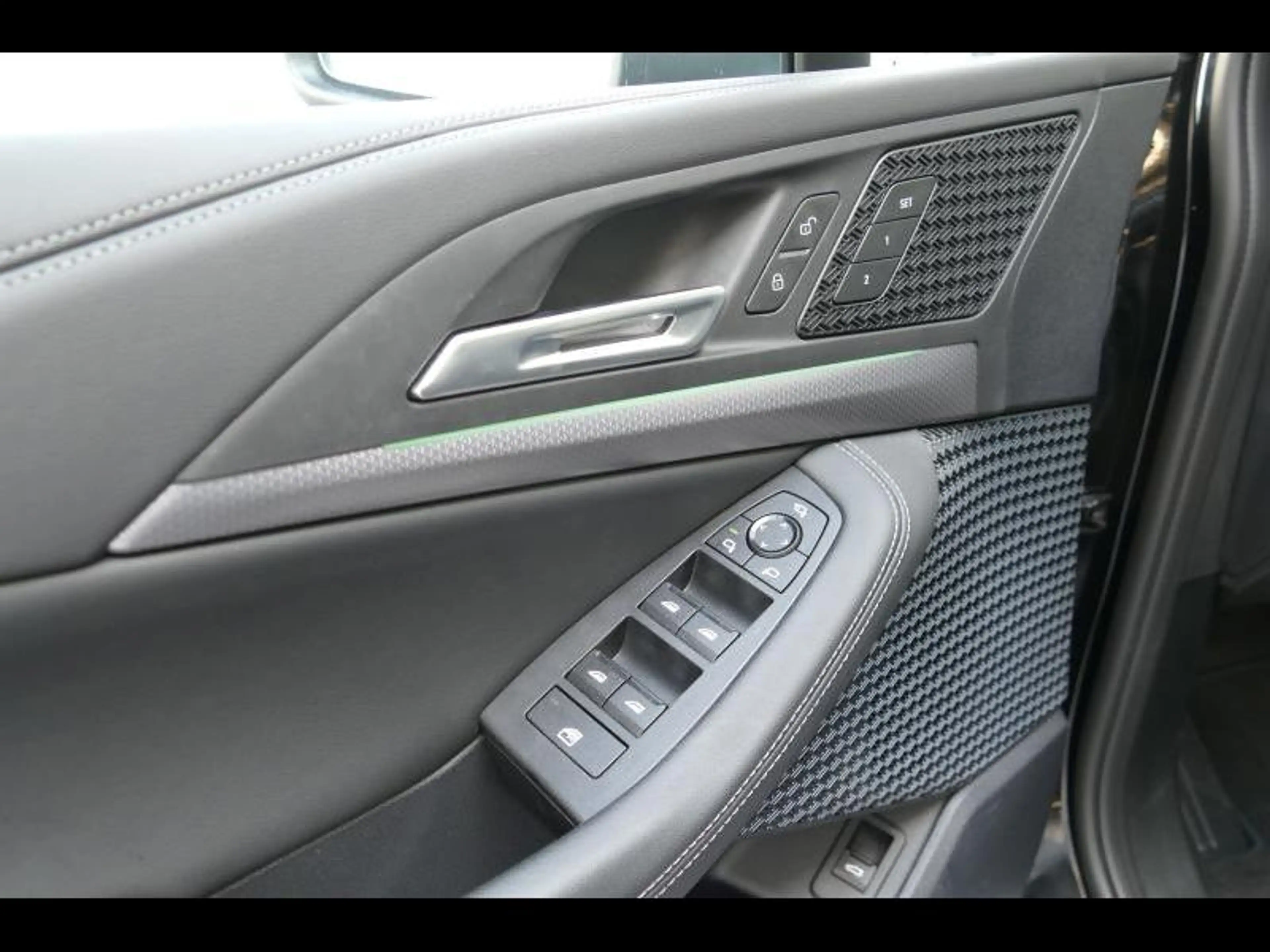 BMW 216 i — photo 11