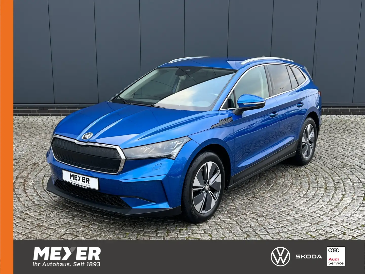 Skoda Enyaq iV 80 Loft *AHK, 360°-Kamera,Navi,19" LM Felge* Blau - 1