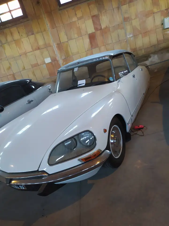 Citroen DS 20 4 marce, foto 1