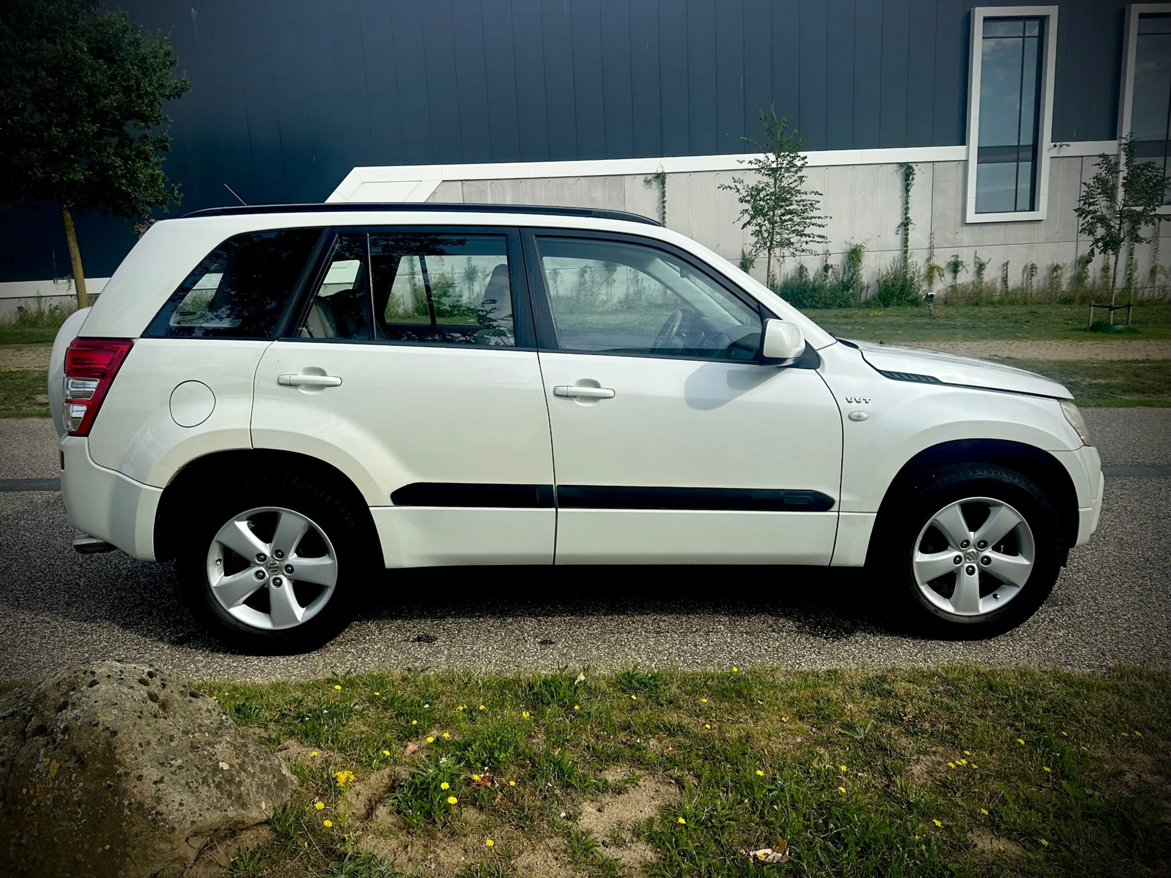 Suzuki Grand Vitara 2.4 Exclusive, AUTOMAAT, 4WD, LAGE KM, NIEUWE APK, — photo 8