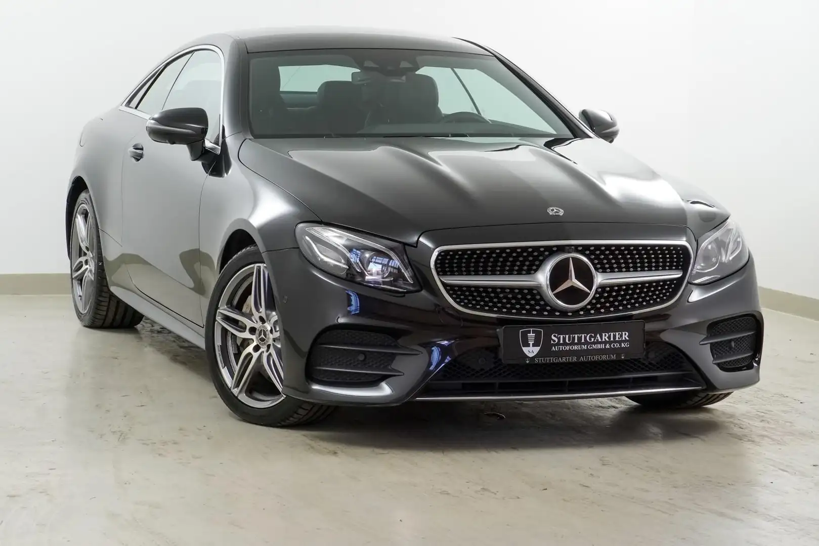 Mercedes-Benz E 450 4M AMG Line Burmester 360K Head-up Distron Noir - 1