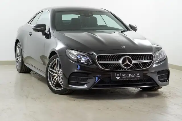 Mercedes-Benz E 450 4M AMG Line Burmester 360K Head-up Distron