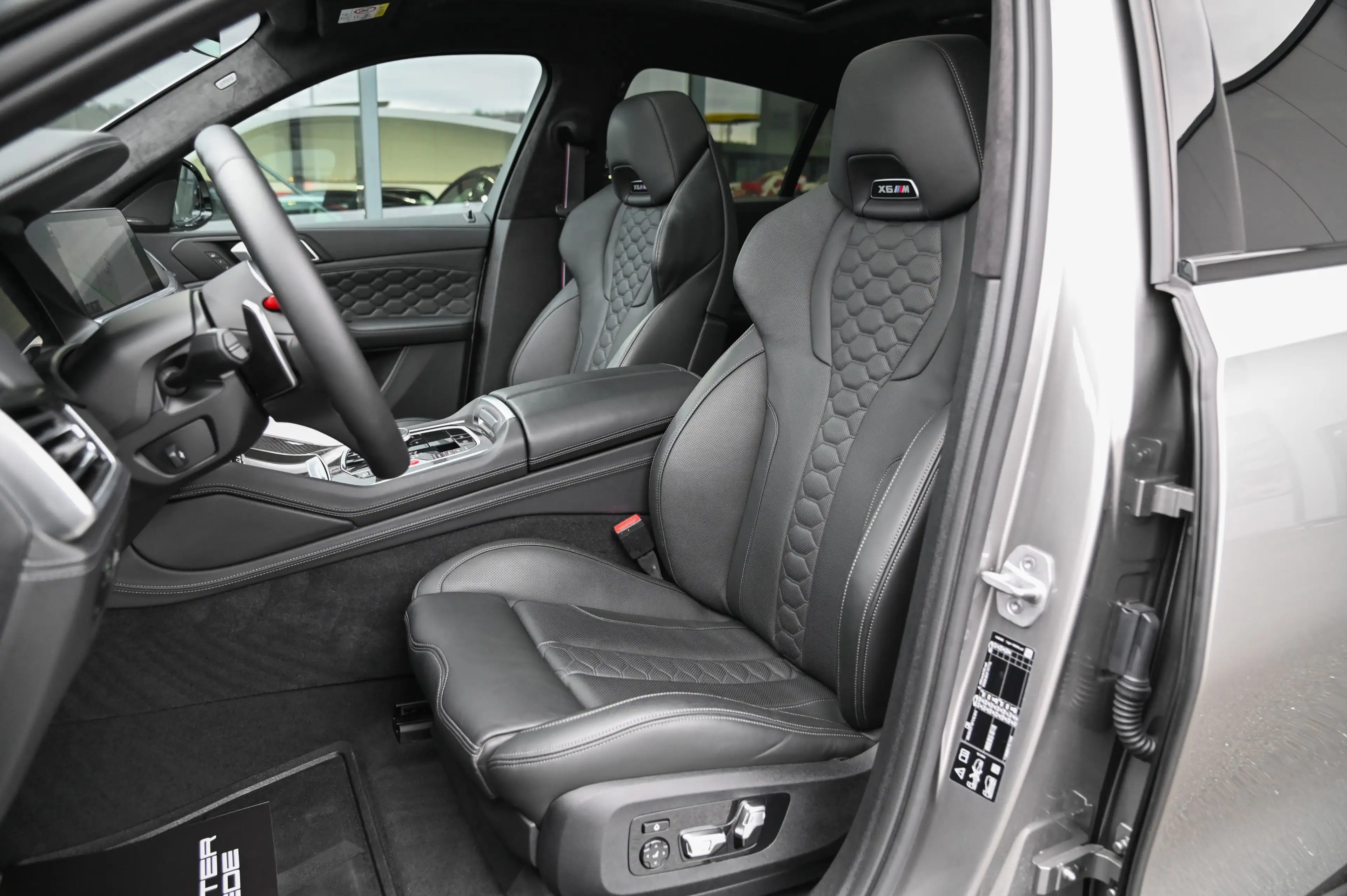 BMW X6 M Competition Pano Sky Lounge* Carbon* 360° * — photo 12