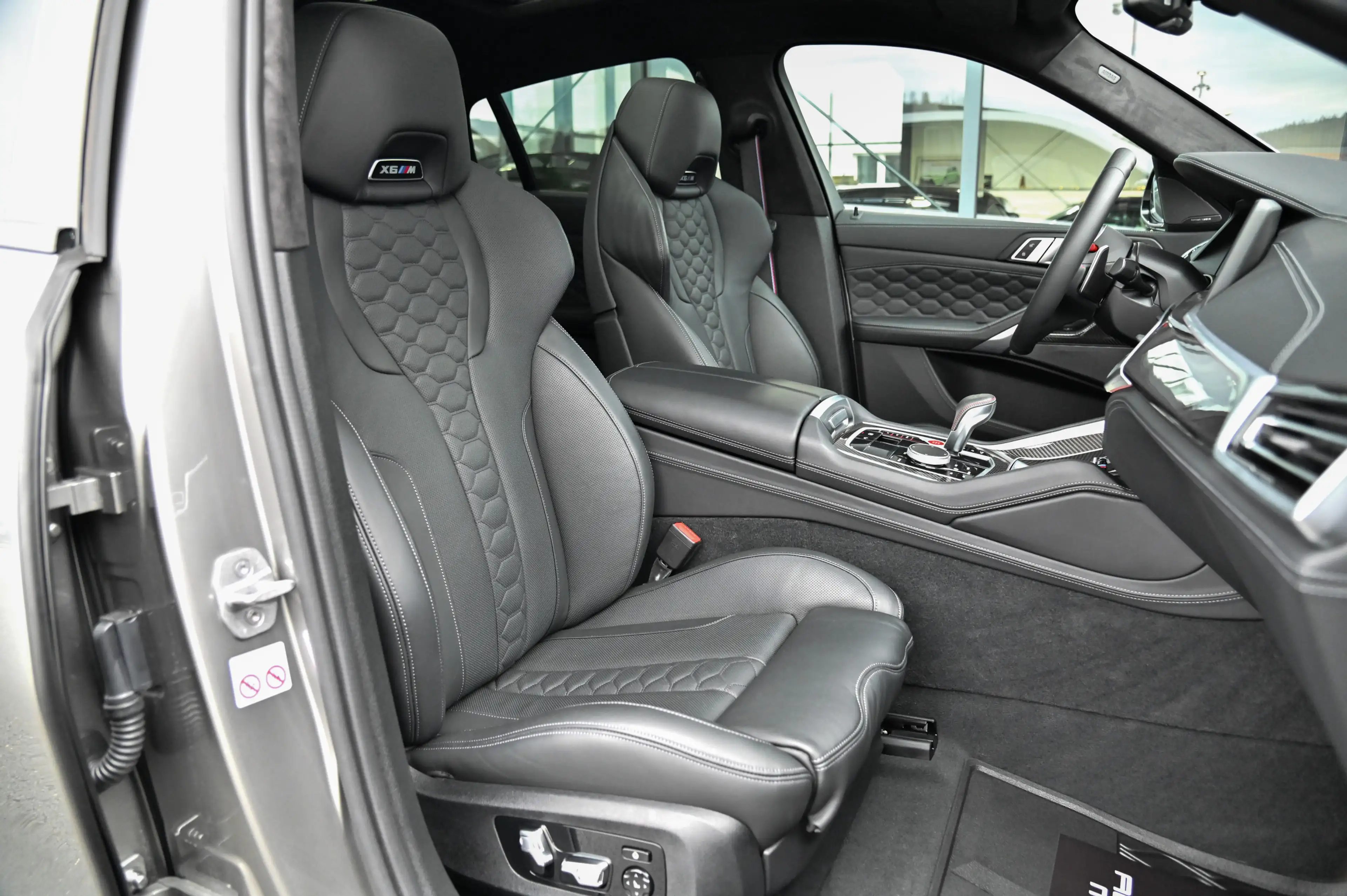 BMW X6 M Competition Pano Sky Lounge* Carbon* 360° * — photo 13