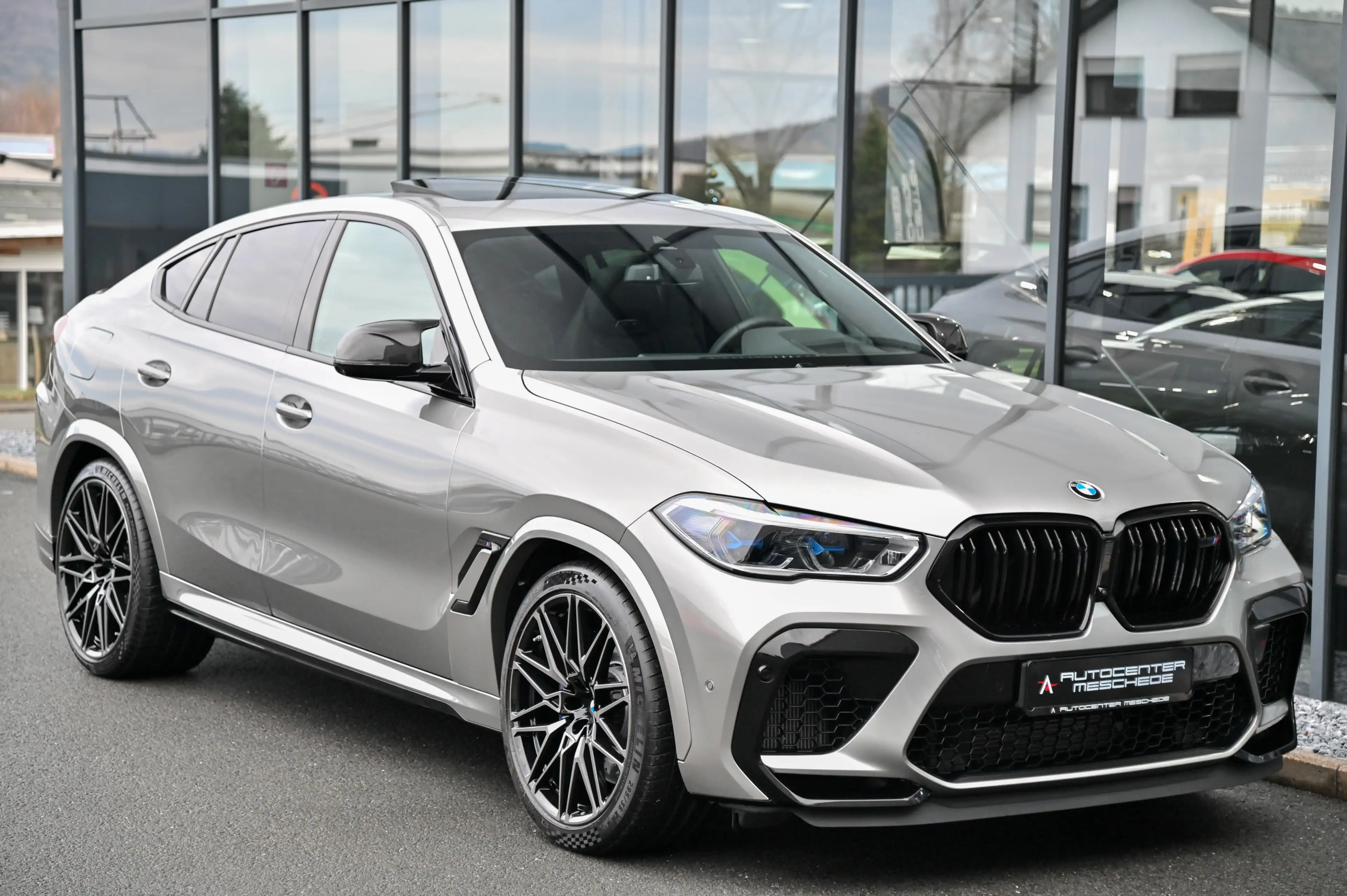 BMW X6 M Competition Pano Sky Lounge* Carbon* 360° * — photo 3