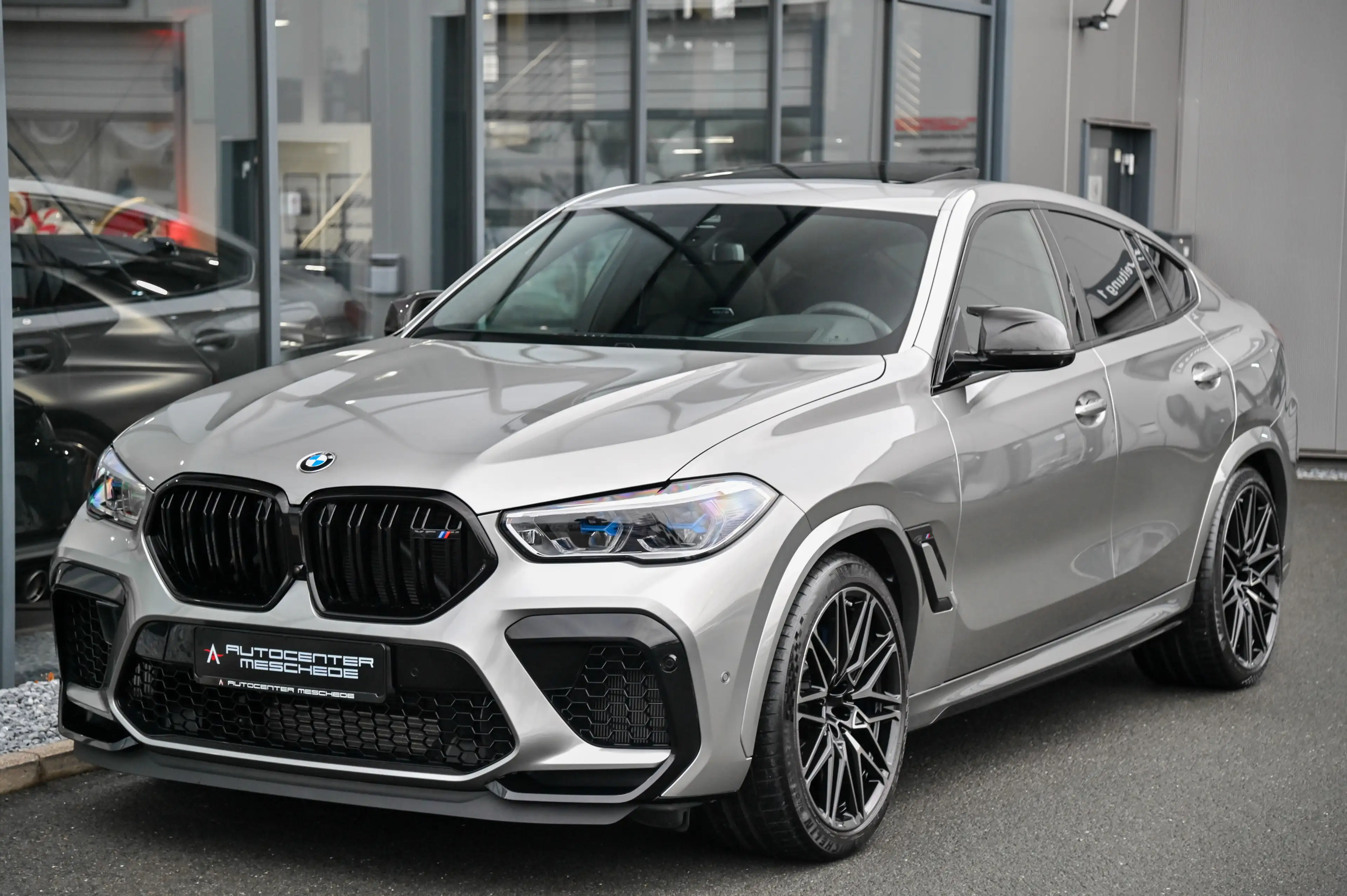 BMW X6 M Competition Pano Sky Lounge* Carbon* 360° * — photo 2