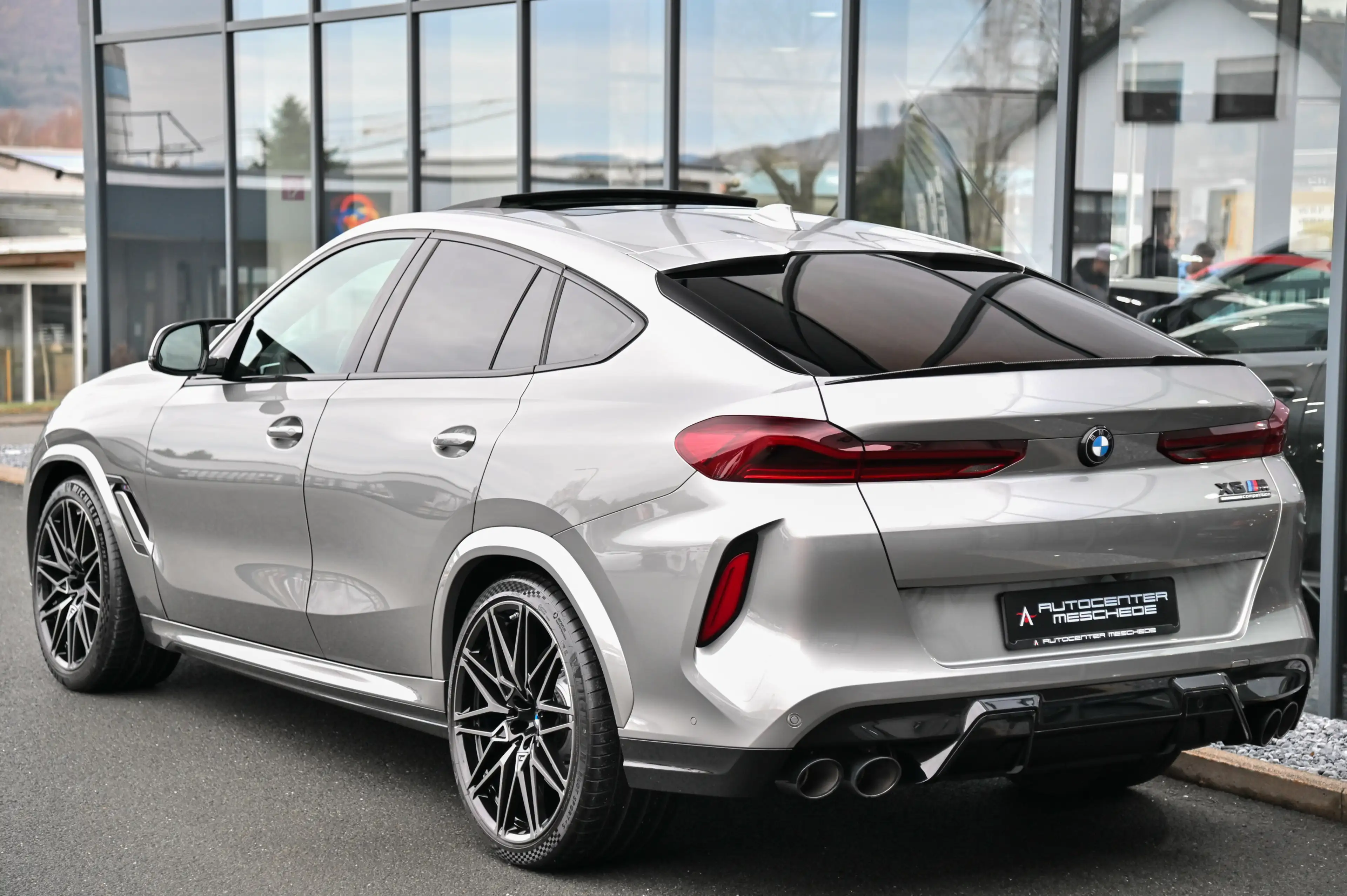 BMW X6 M Competition Pano Sky Lounge* Carbon* 360° * — photo 5