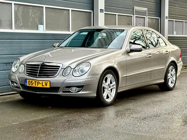 Mercedes-Benz E 280 Avantgarde 4-Matic