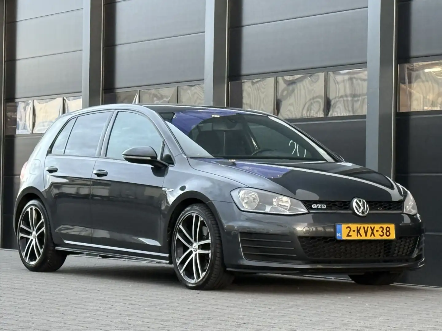 Volkswagen Golf GTD 2.0 TDI 184 PK EURO-6 Gris - 2