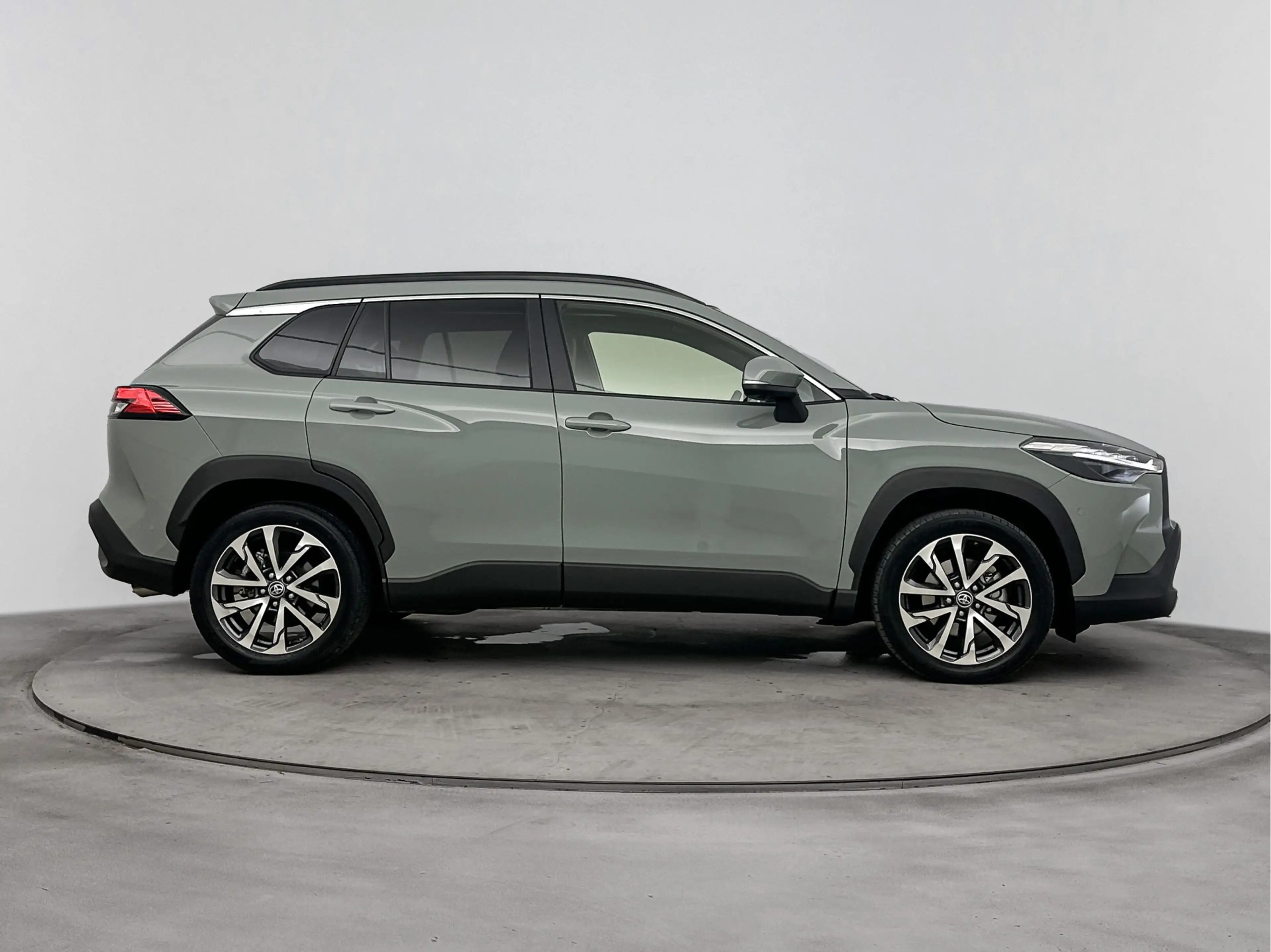 Toyota Corolla Cross Hybrid 200 Executive VOL! | Pano | JBL | Blindspot — photo 8