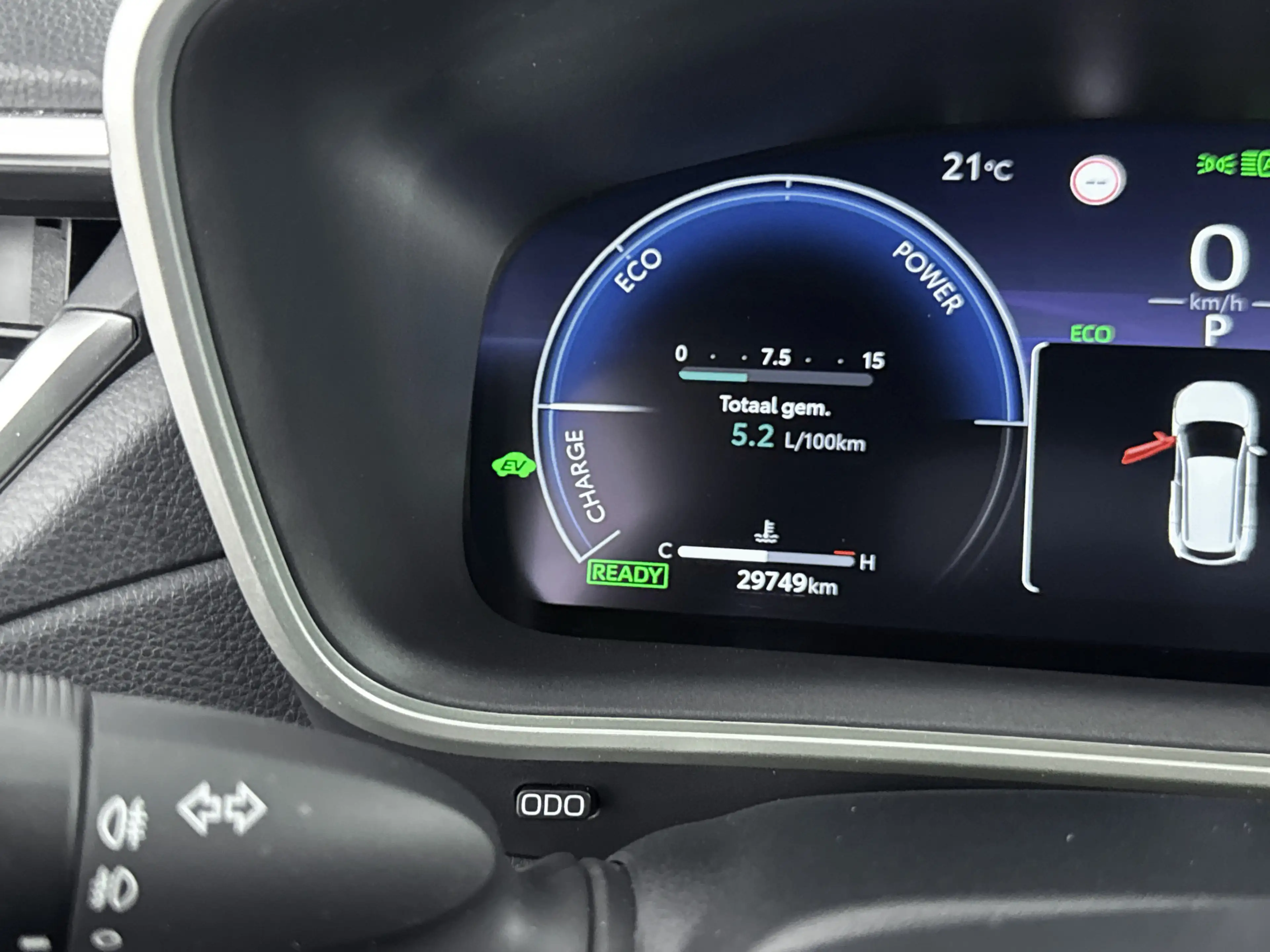 Toyota Corolla Cross Hybrid 200 Executive VOL! | Pano | JBL | Blindspot — photo 14