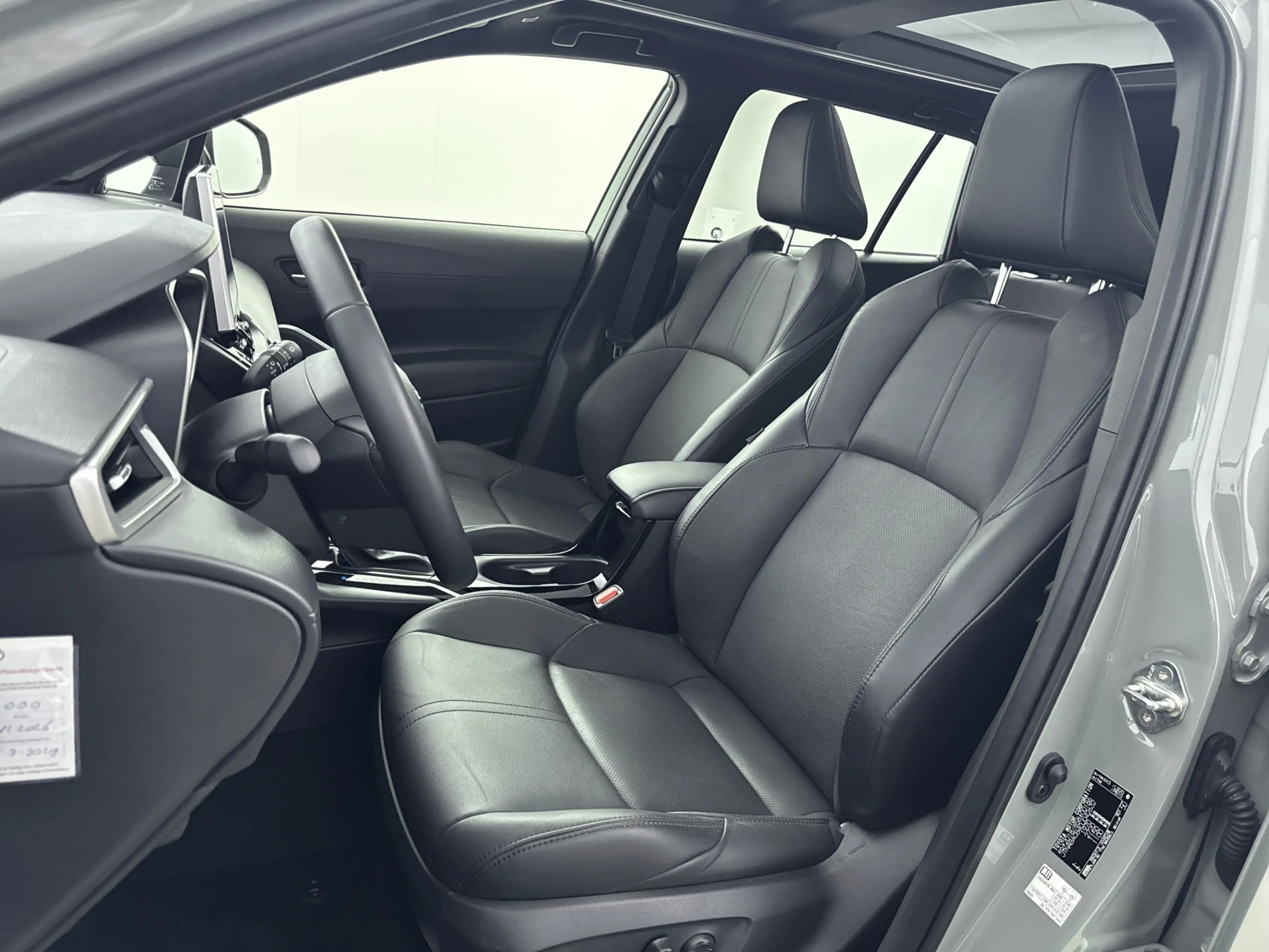 Toyota Corolla Cross Hybrid 200 Executive VOL! | Pano | JBL | Blindspot — photo 4