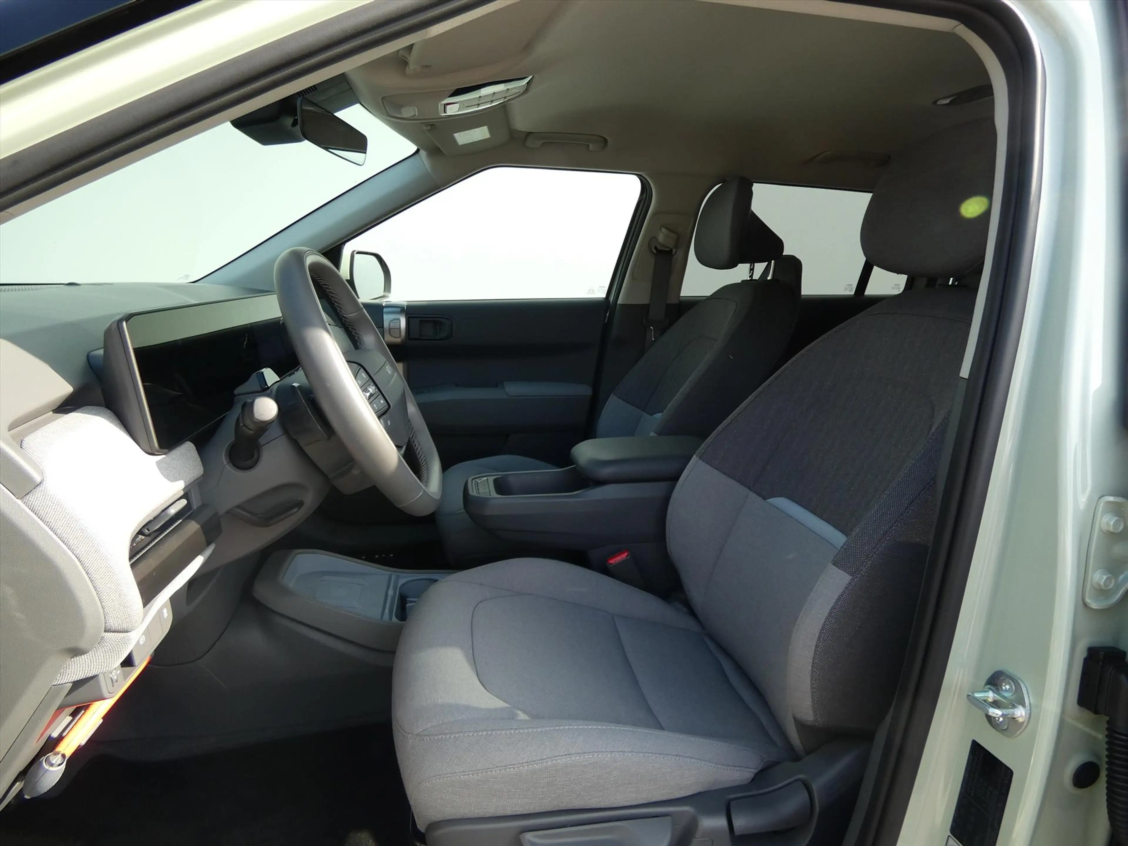 Kia EV3 58,3 kWh 204pk Plus — photo 10