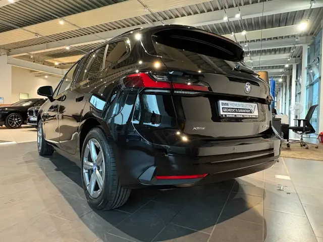 BMW 2 Series view 5
