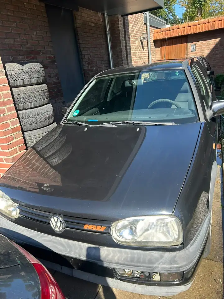 Volkswagen Golf GTI 2.0 16V, foto 1
