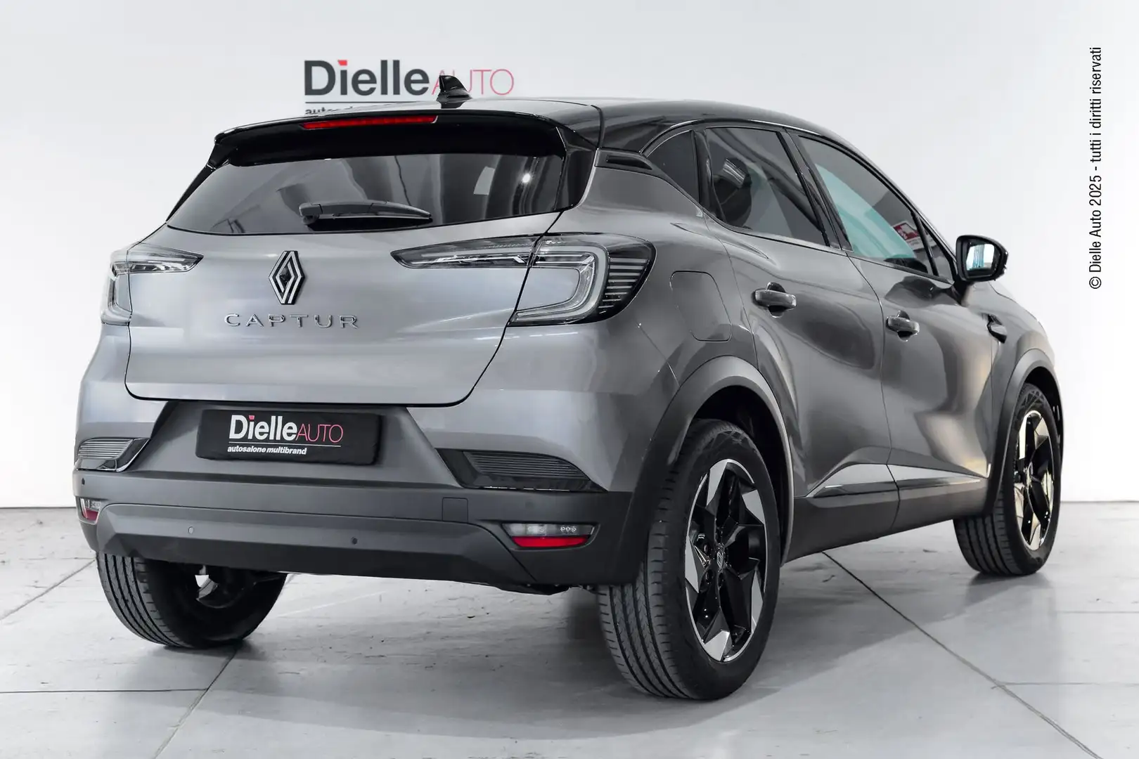 Renault Captur Captur ECO-G 100 CV Techno pronta consegna Grau - 2