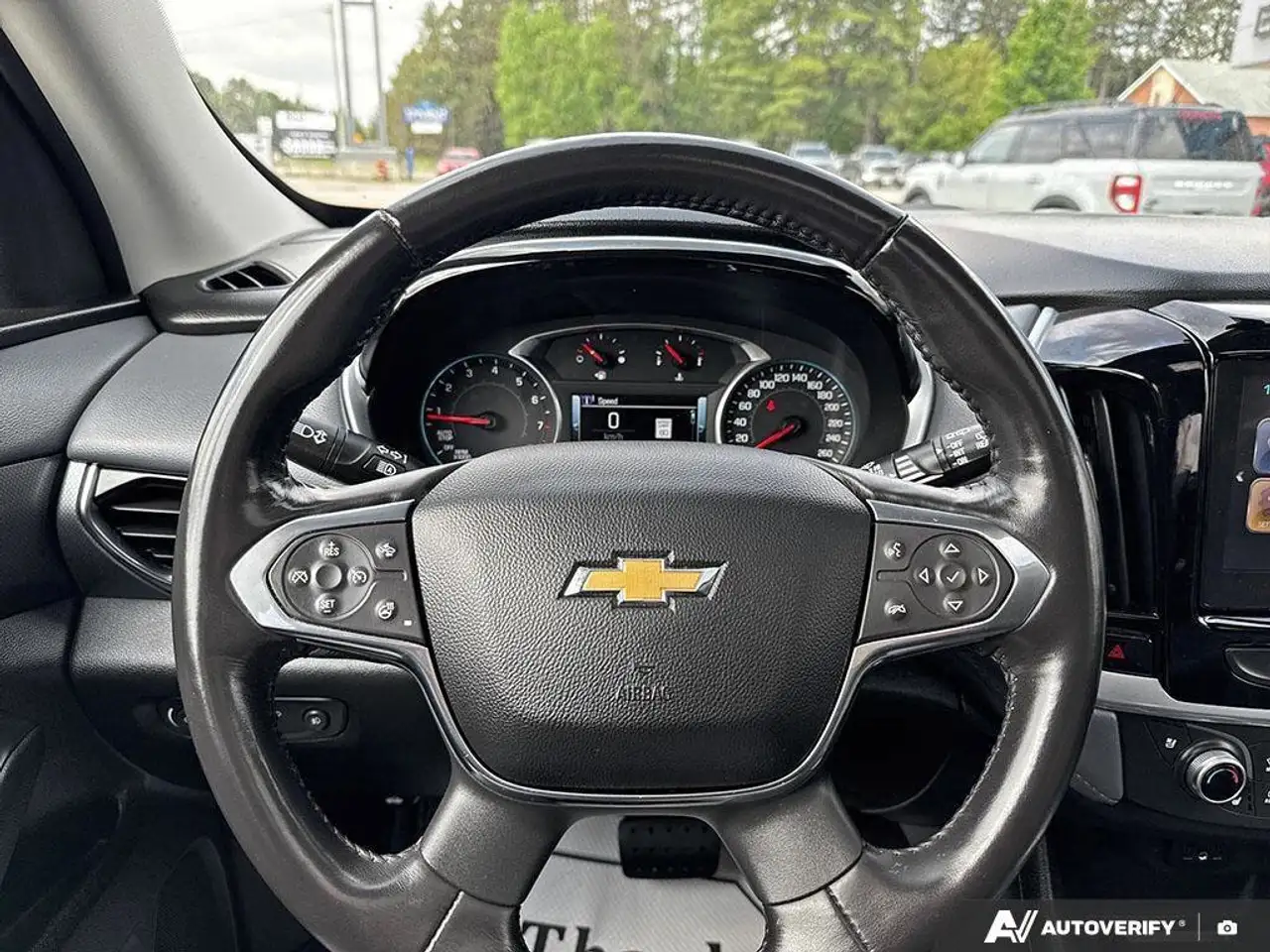 Chevrolet Traverse снимка Chevrolet Traverse