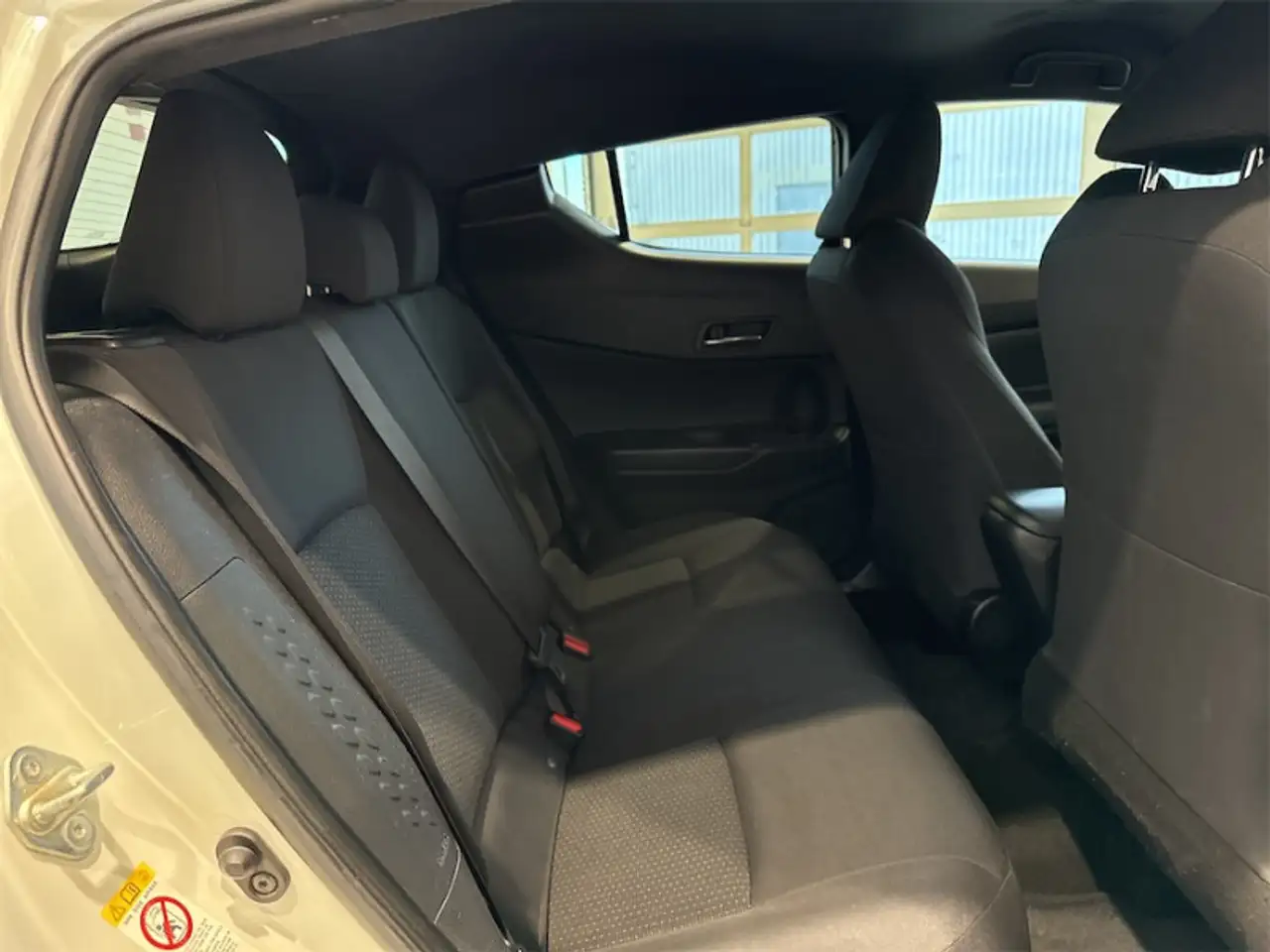Toyota C-HR снимка Toyota C-HR