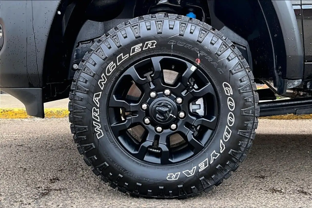 RAM 2500 снимка RAM 2500