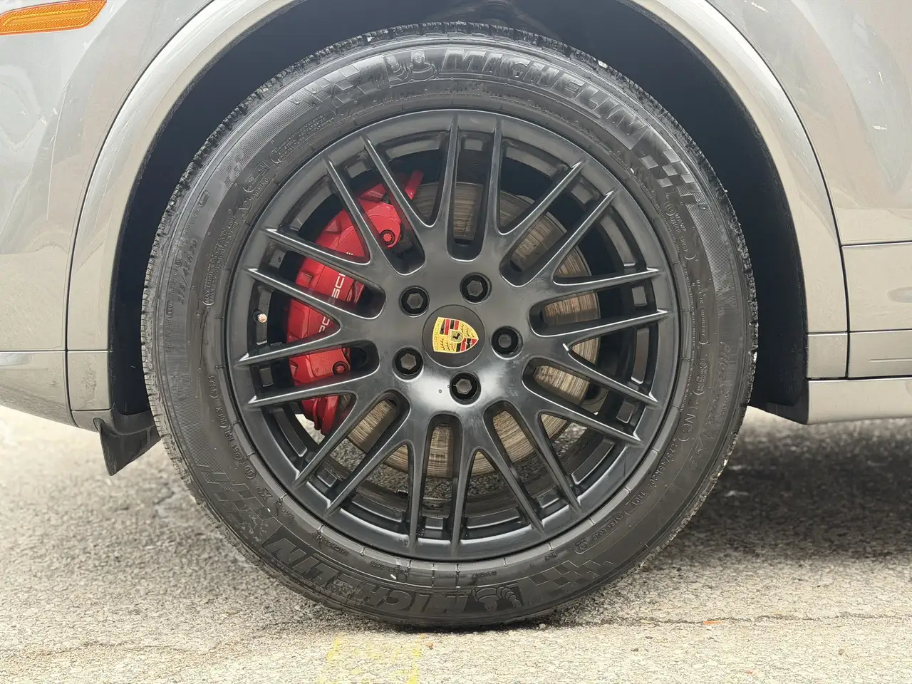 Porsche Cayenne снимка Porsche Cayenne