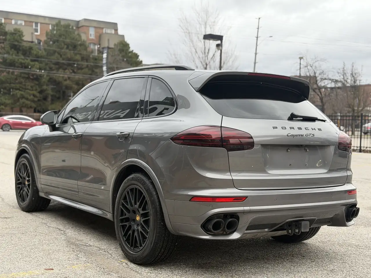 Porsche Cayenne снимка Porsche Cayenne