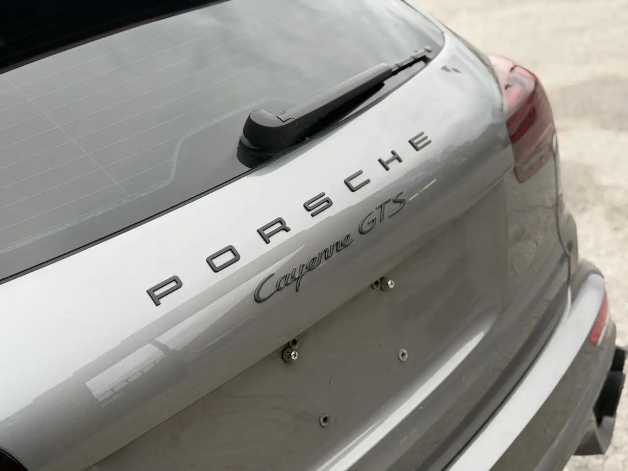 Porsche Cayenne снимка Porsche Cayenne