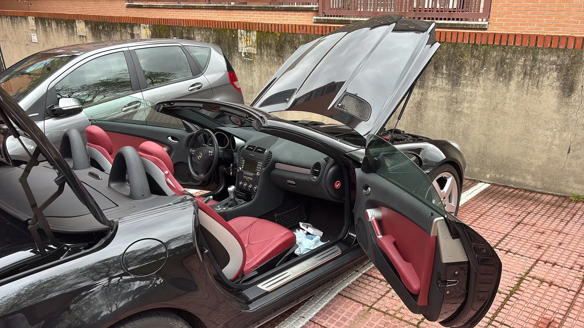 Mercedes-Benz SLK 350 El SLK con el Mejor estado que puedes encontrar - 1