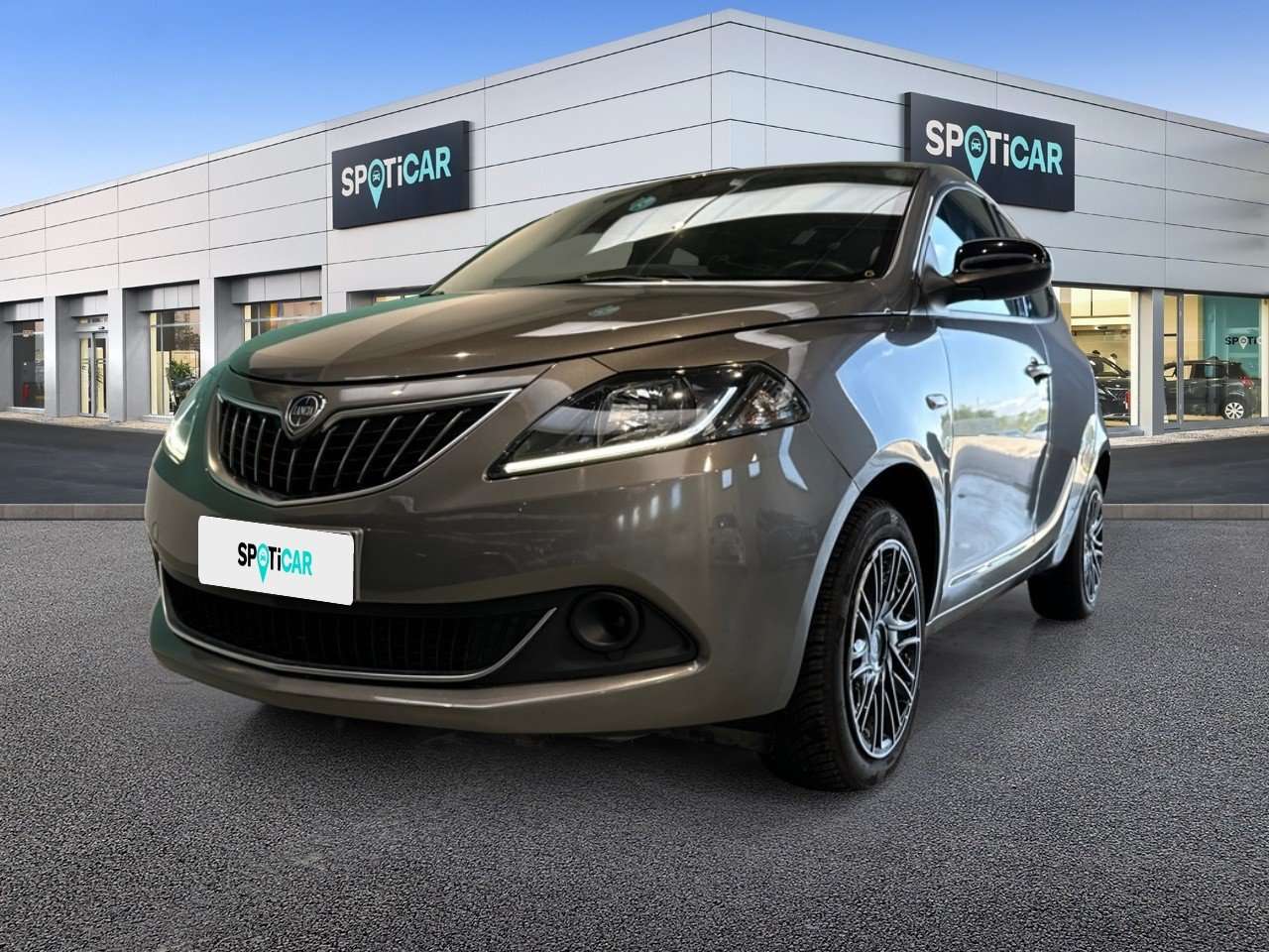 Lancia Ypsilon 1.0 FireFly 70cv S&S Hybrid SILVER PLUS