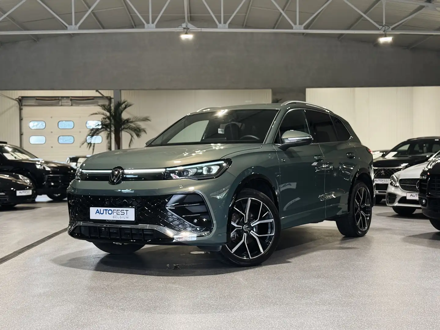 Volkswagen Tiguan 1.5eTSI DSG R-Line | NEW MODEL - Garantie Gris - 1