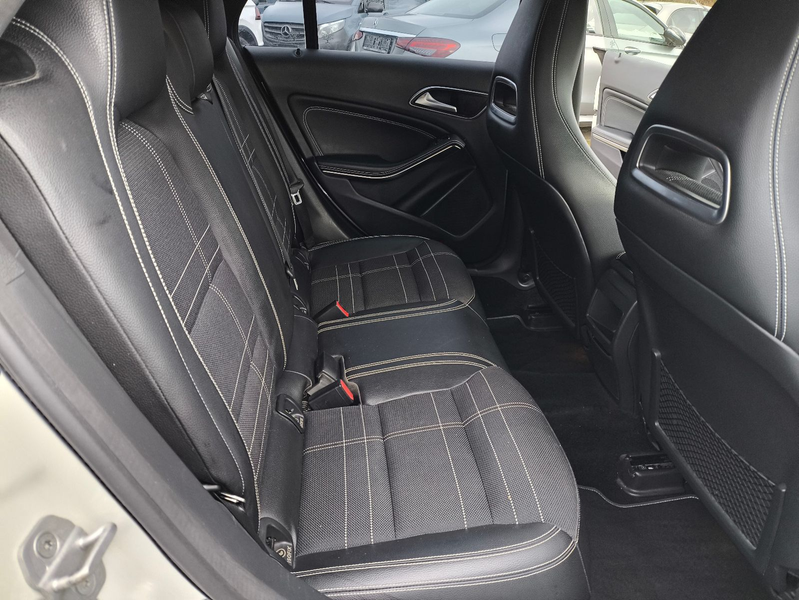 Mercedes-Benz CLA 180 KLIMA,NAVI,SITZHEIZUNG — photo 15