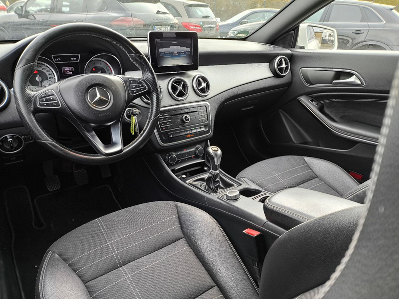 Mercedes-Benz CLA 180 KLIMA,NAVI,SITZHEIZUNG — photo 10