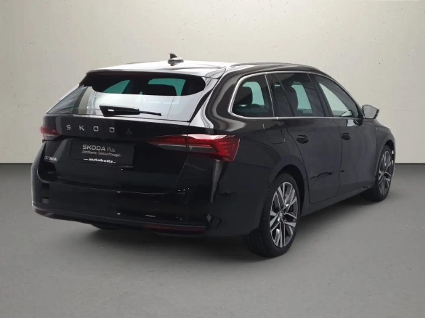 Skoda Octavia Combi TDI DSG Selection Navi Canton AHK Schwarz - 2