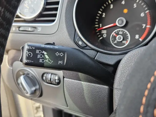 Volkswagen Golf view 15