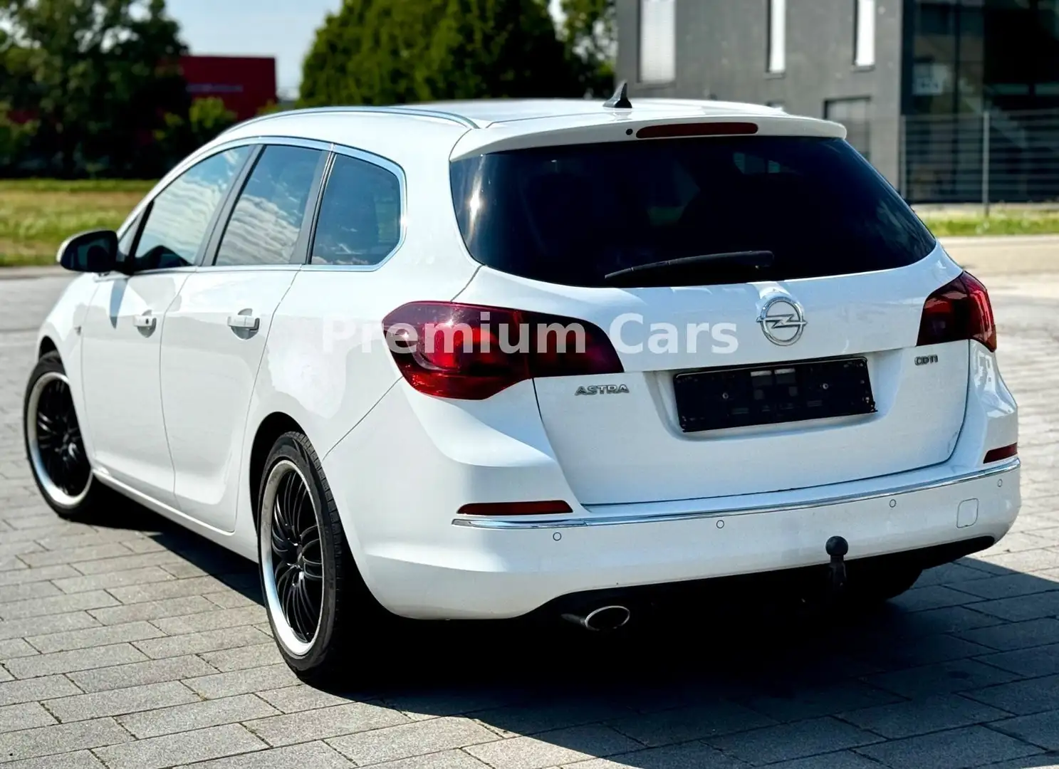 Opel Astra J Sports Tourer 2.0 CDTI Sport*Automatik* Bianco - 2