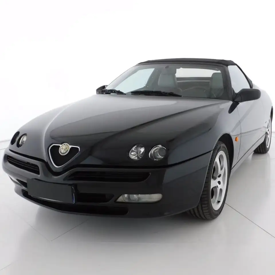 Alfa Romeo Spider 1.8i 16V Twin Spark cat, foto 1