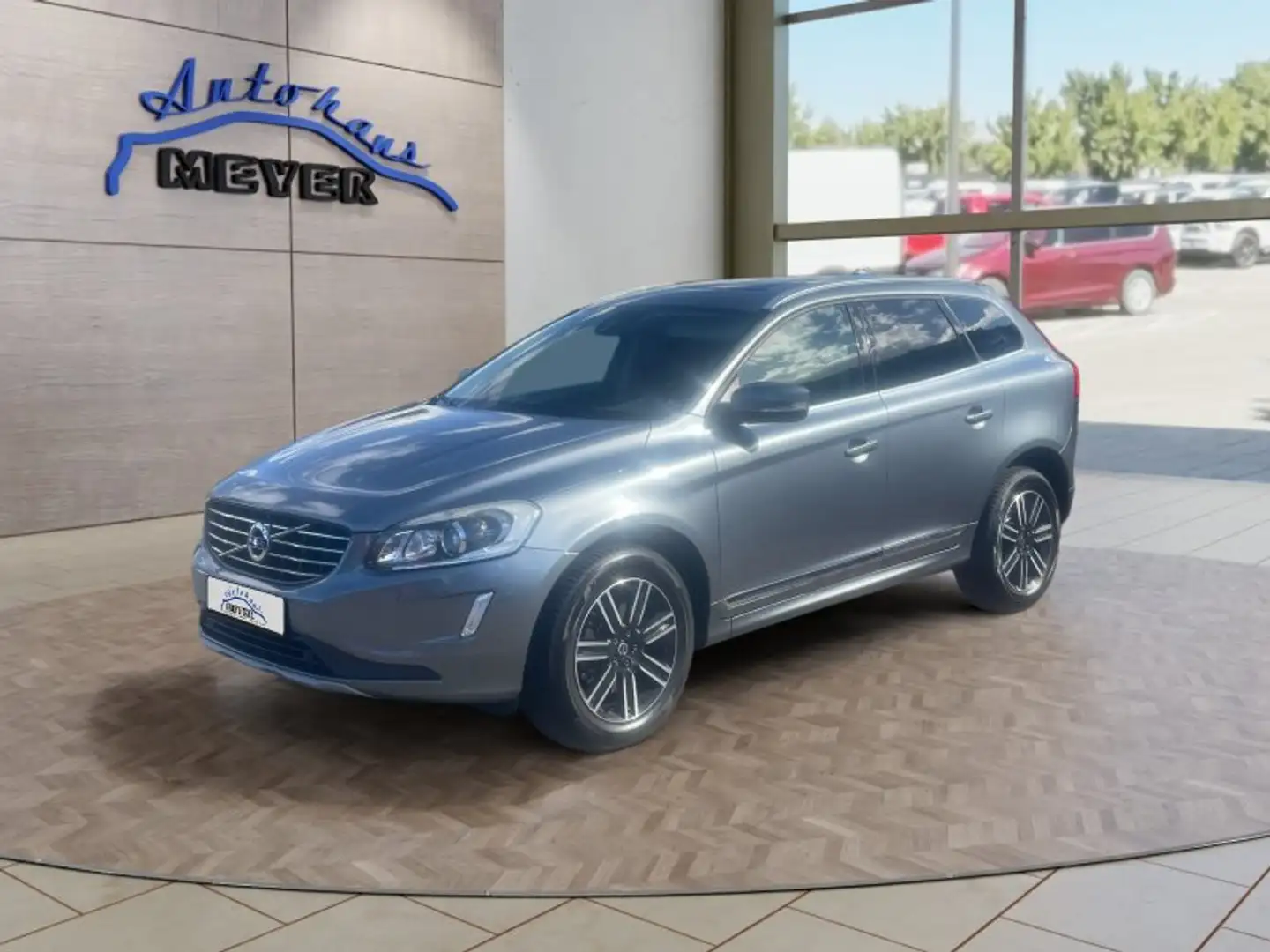 Volvo XC60 Xenon/Navi/Pano Gris - 1