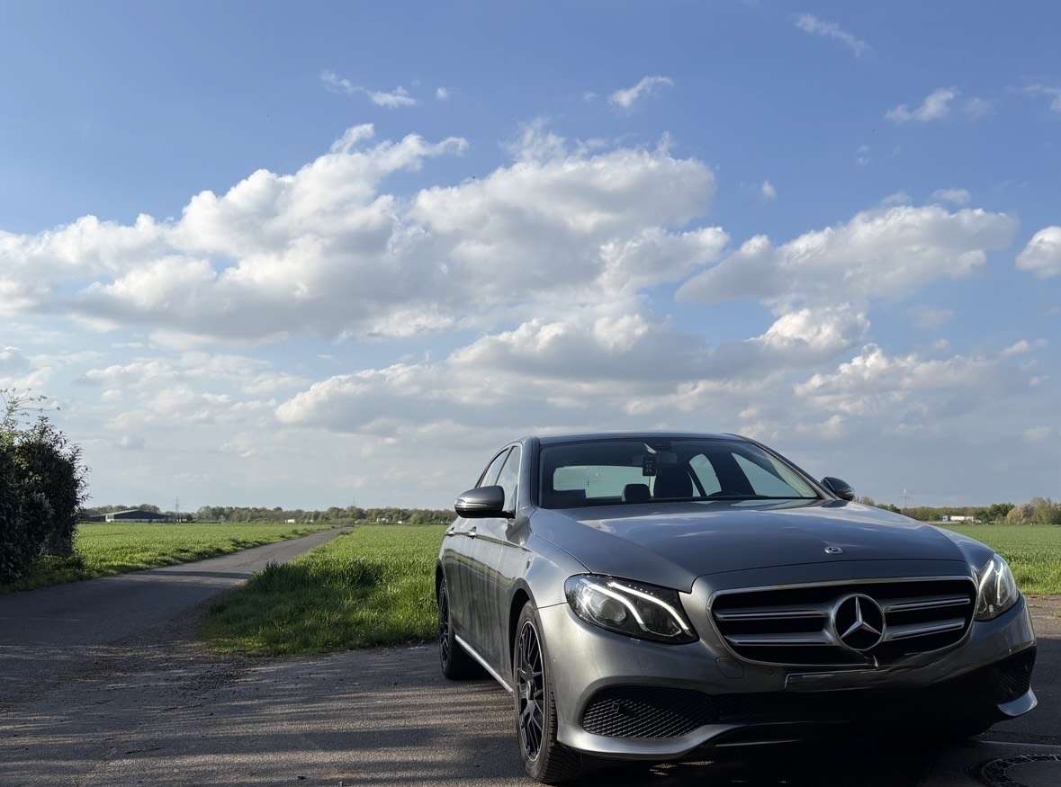 Second hand Mercedes Benz E-Class 200