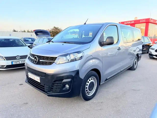 Opel OPEL Vivaro Combi M1 Berlina  Automático de 4 Pue