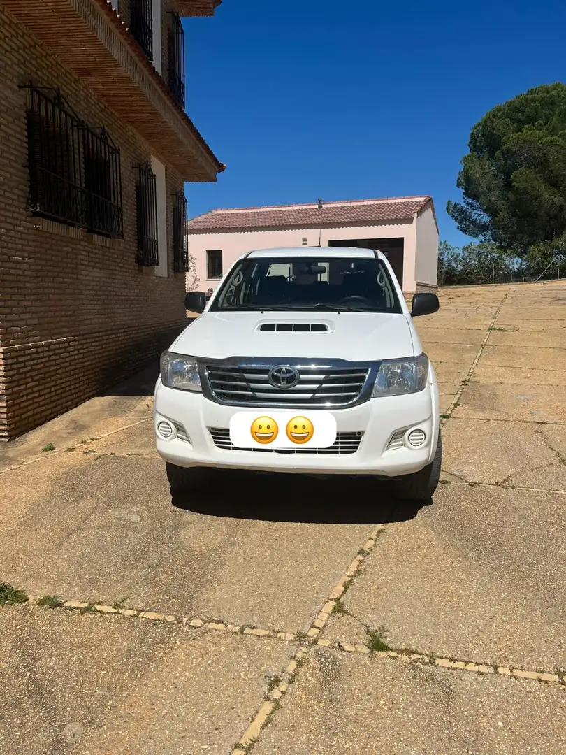 Toyota Hilux 2.5D-4D Cabina Doble GX 4x4 - 1