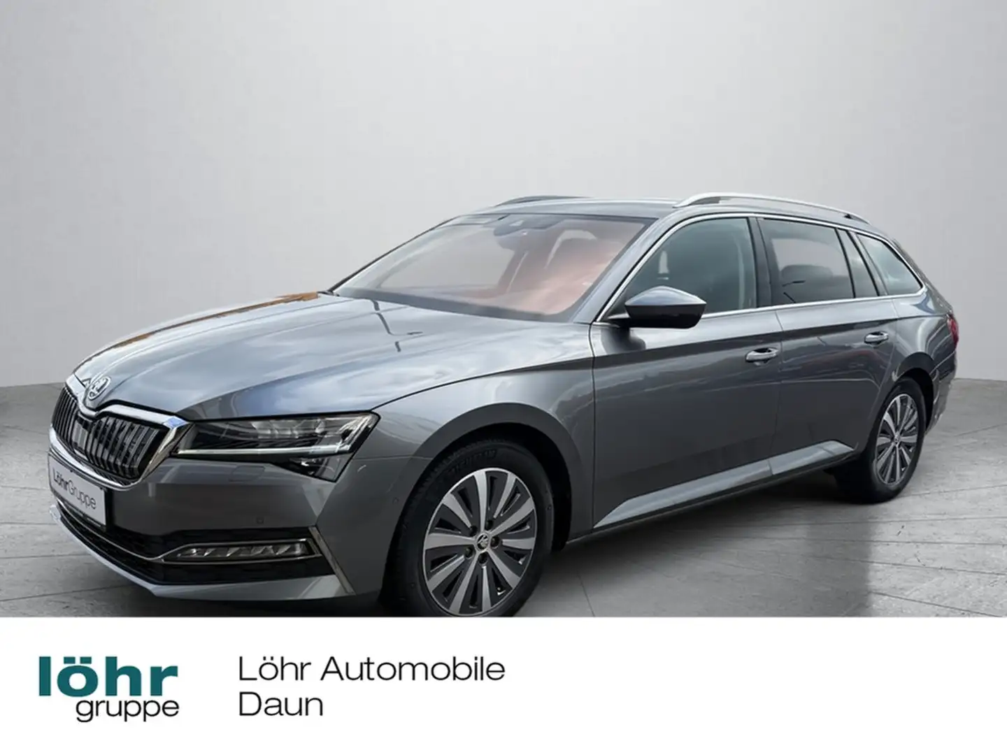 Skoda Superb Combi 1,4 TSI iV Automatik Grau - 1