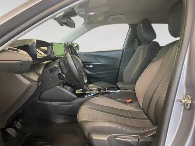 Peugeot 2008 view 7