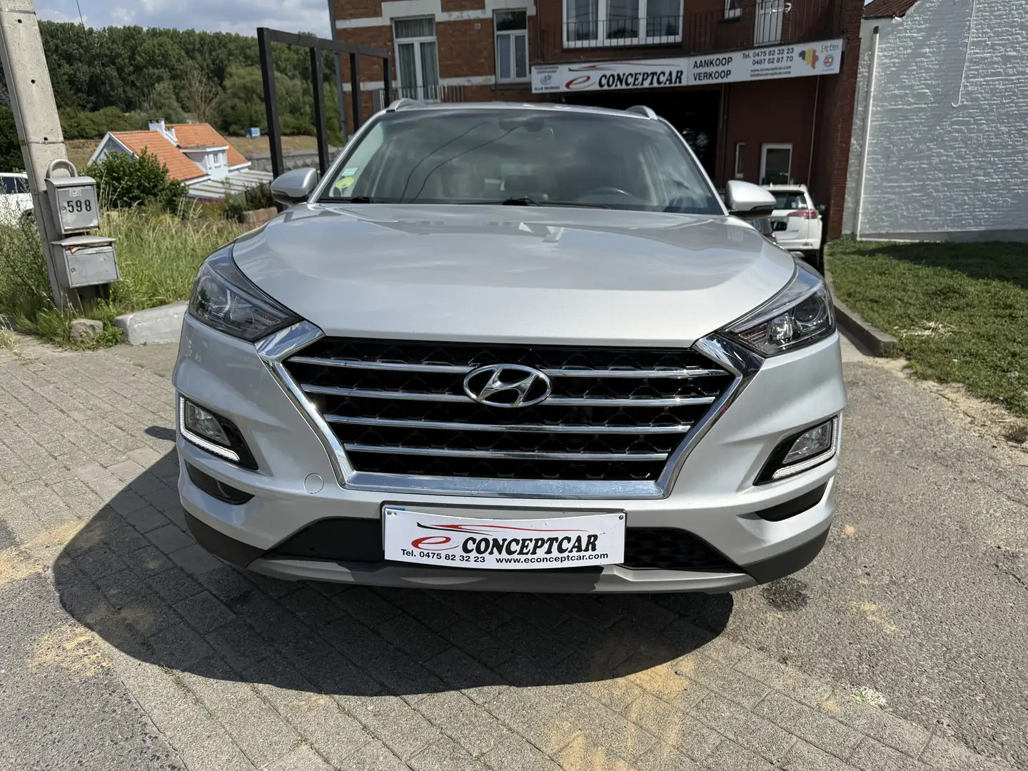 Hyundai TUCSON 1.6 CRDi Shine N-Line DCT Zilver - 2
